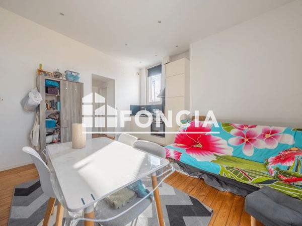 À vendre Studio 30 m² - Bordeaux 33000