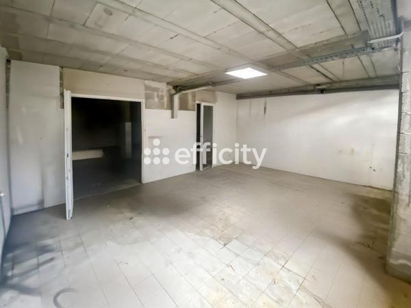 Maison
         6 pièces
        - 145 m² 460 000 € *
