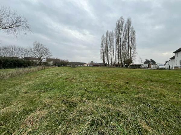 Terrain à vendre |  Vierzon |  2048 m²