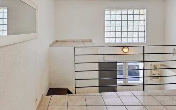 Appartement à vendre    2 pièces • 34 m2 Villeneuve-lès-Avignon