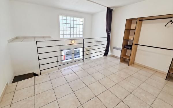 Appartement à vendre    2 pièces • 34 m2 Villeneuve-lès-Avignon