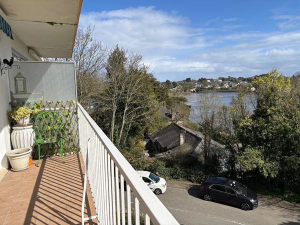 T.3 AURAY Vue sur SAINT GOUSTAN - 67 m² avec garage et cave , Auray