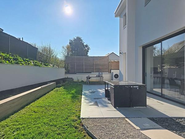 Maison Montreuil Juigne 6 pièce(s) 157.4 m2