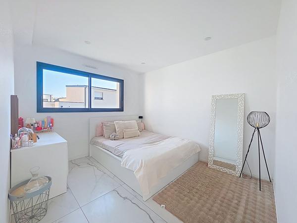 Maison Montreuil Juigne 6 pièce(s) 157.4 m2