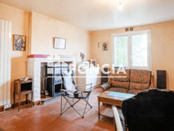 À vendre Maison 4 pièces 95 m² - La Chartre-sur-le-loir 72340