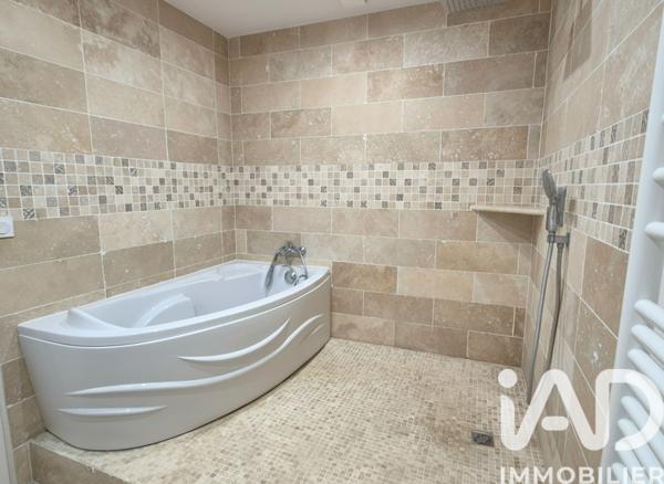 Maison à vendre 5 pièces 100 m² Bagnols-sur-Cèze