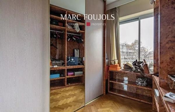 Paris 8 Saint Philippe du Roule : appartement de 130 m² au 6ème étage avec vue dégagée