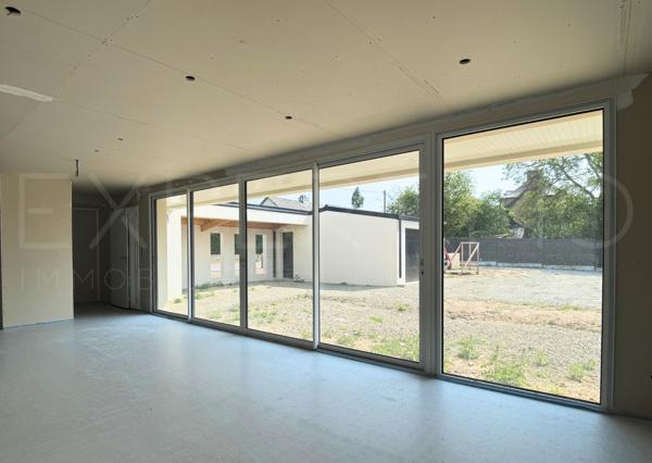 Maison neuve 4 chambres garage Betton à 2 min de la gare