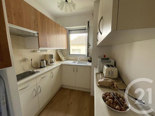 Appartement T2 à vendre  2 pièces - 42,26 m 2   ROYAN  - 17