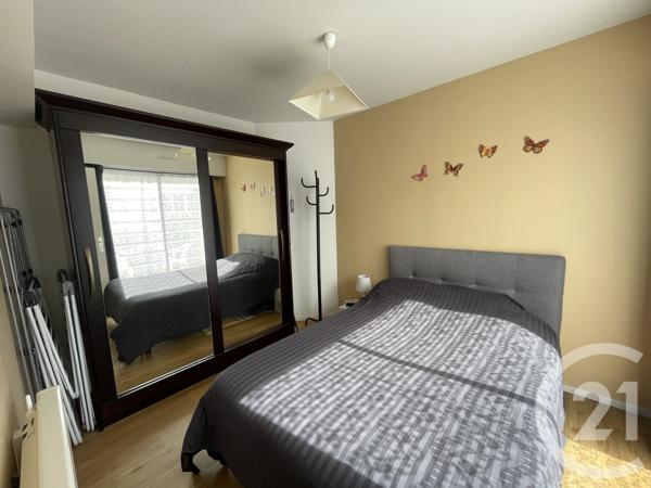 Appartement T2 à vendre  2 pièces - 42,26 m 2   ROYAN  - 17