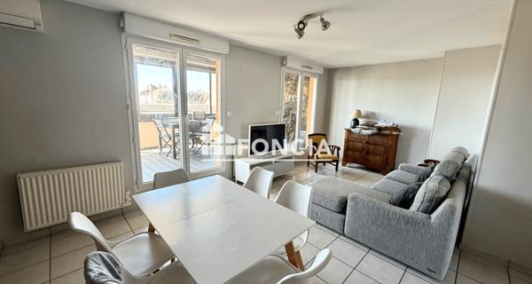 Location Appartement 5 pièces 96.85 m² - Villeurbanne 69100