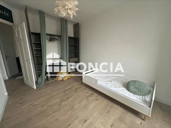 Location Appartement meublé 4 pièces 90.68 m² - 127 rue du Molinel Lille 59000