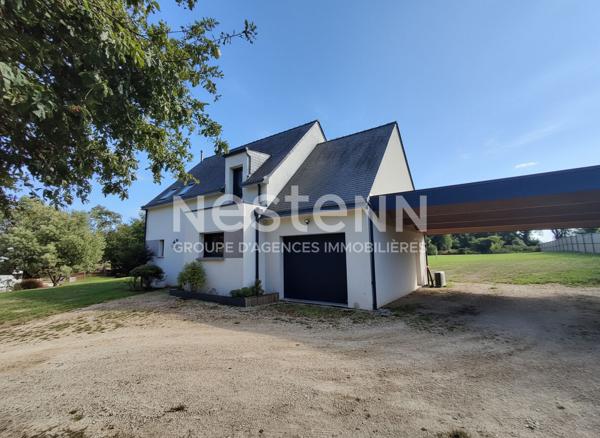 Maison à vendre à Elven de 108 m² sur un terrain de plus de 2 200 m² / Morbihan / Bretagne