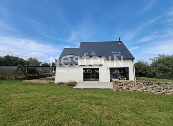 Maison à vendre à Elven de 108 m² sur un terrain de plus de 2 200 m² / Morbihan / Bretagne