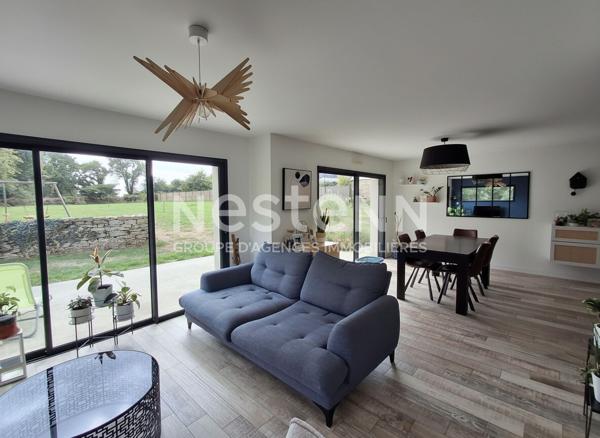 Maison à vendre à Elven de 108 m² sur un terrain de plus de 2 200 m² / Morbihan / Bretagne