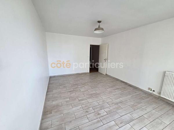 Vente Appartement65,38 m² - 3 Pièces - AUBERVILLIERS (93300)