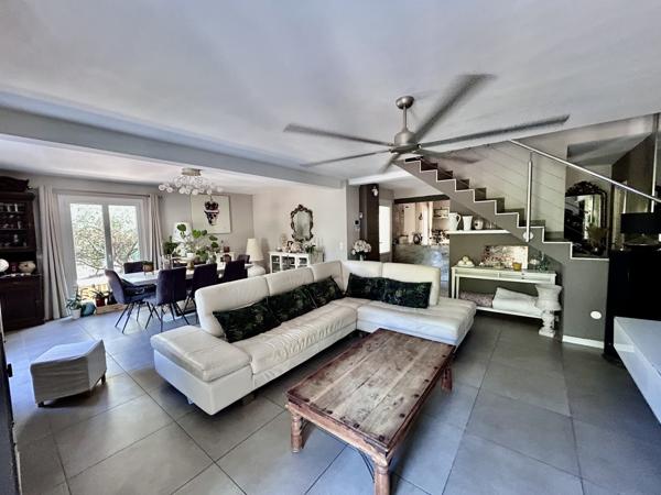 Maison Traversante R+1, Piscine, Terrasse, Jardin,