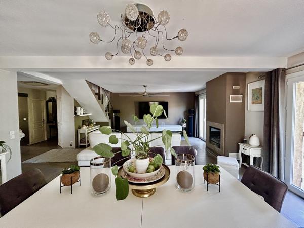 Maison Traversante R+1, Piscine, Terrasse, Jardin,