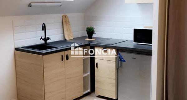 Location Studio meublé 19.63 m² - ÉTampes 91150