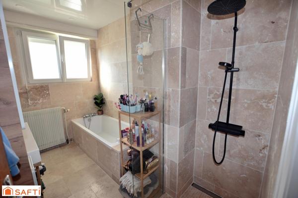 Maison T6 de 132 m2 avec piscine