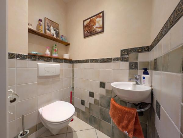 Maison à vendre 8 pièces COMMELLE VERNAY (42)