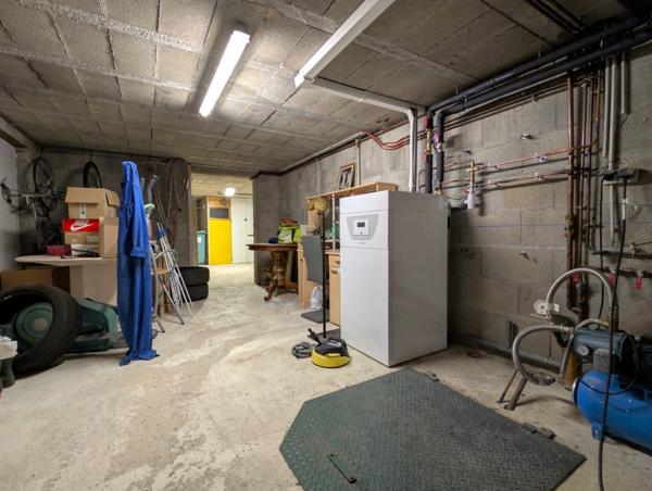 Maison à vendre 8 pièces COMMELLE VERNAY (42)