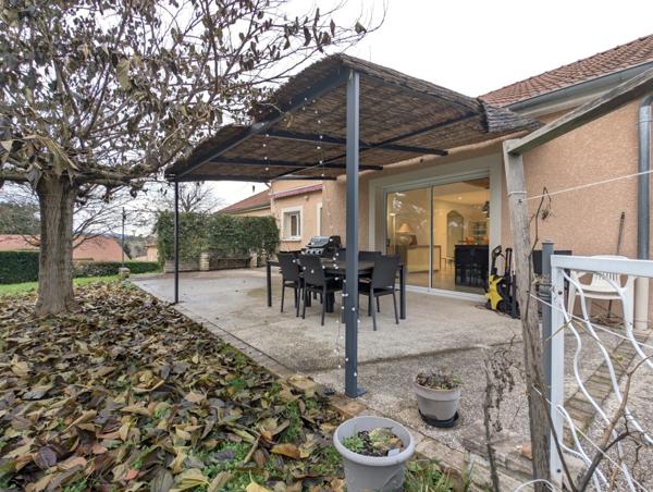 Maison à vendre 8 pièces COMMELLE VERNAY (42)