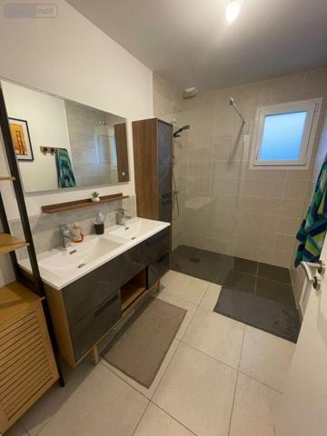 Maison individuelle à vendre à Saint-Pol-de-Léon dans le Finistère (29250), ref : 25223   
Proche centre ville