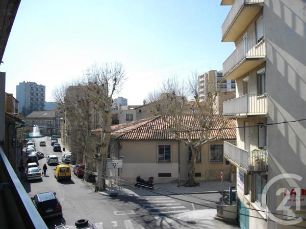 Appartement F4 à vendre  4 pièces - 92,75 m 2   BAGNOLS SUR CEZE  - 30
