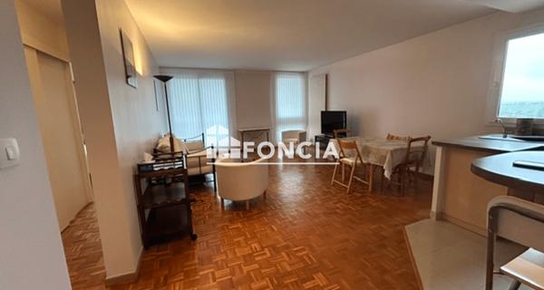 Location Appartement meublé 3 pièces 71.61 m² - Créteil 94000