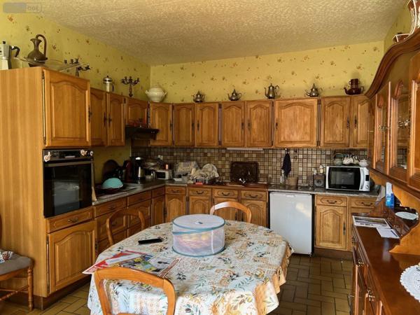 Maison à vendre à Montlieu-la-Garde en Charente-Maritime (17210), ref : 1864