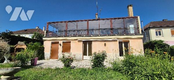 Pavillon dans le bourg de Cherreau 5 chambres