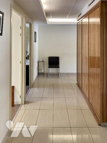 VENTE - Locaux professionnels avenue du Général Patton ANGERS