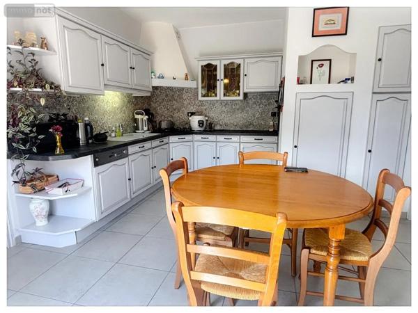 Achat - Maison Avrillé 49240 7 pièces 157 m 2 1796 m 2