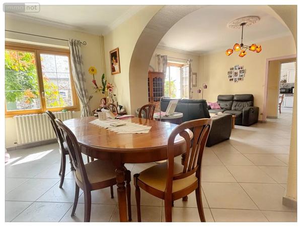 Achat - Maison Avrillé 49240 7 pièces 157 m 2 1796 m 2