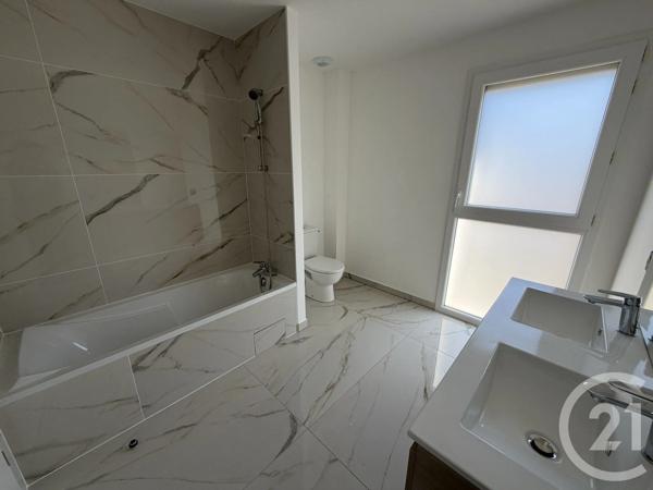 Maison à vendre  5 pièces - 130,75 m 2   BRUGUIERES  - 31