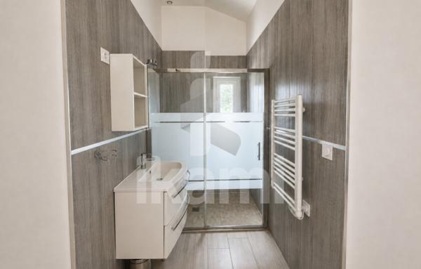 Maison de 201 m²