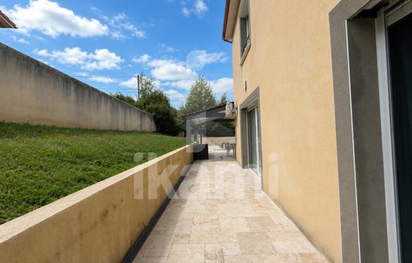 Maison de 201 m²