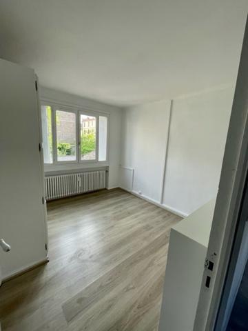 Appartement 3 pièces de 58 m² à Saint etienne
