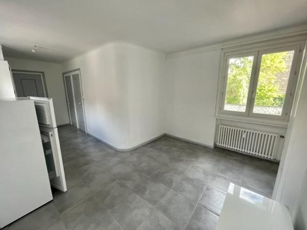 Appartement 3 pièces de 58 m² à Saint etienne
