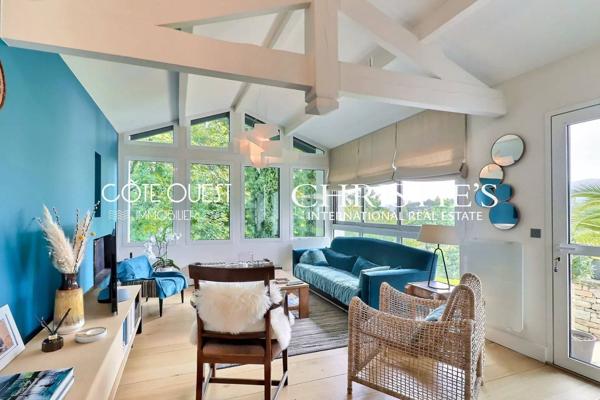 À vendre Urrugne - Propriété vue panoramique avec piscine