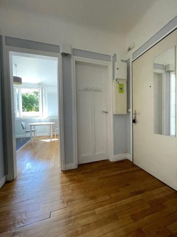 Location / Appartement T2