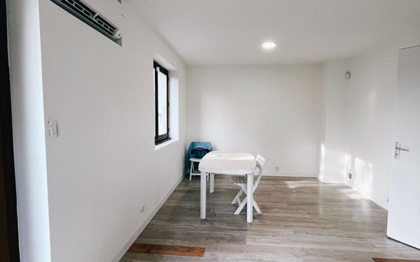 Maison à louer    5 pièces •  Nangy