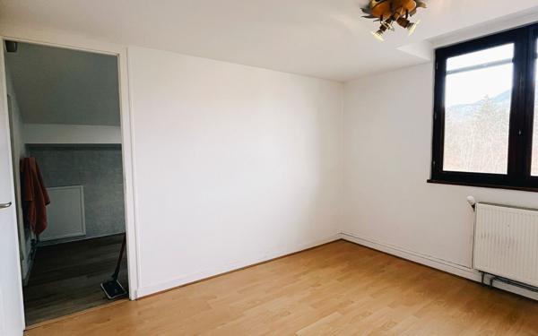 Maison à louer    5 pièces •  Nangy