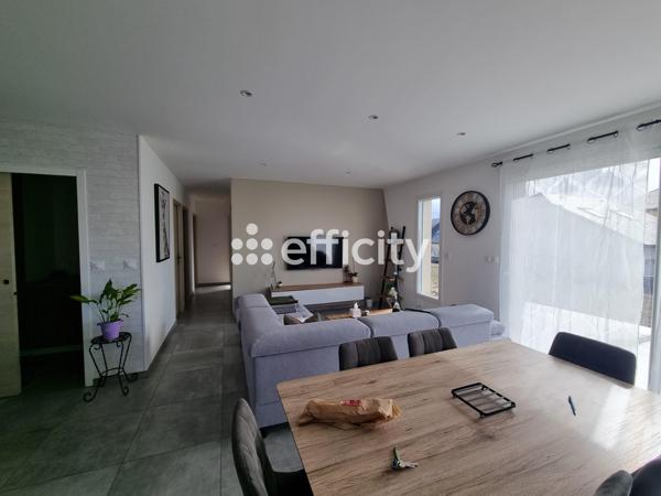 Maison 5 pièces - 80 m²