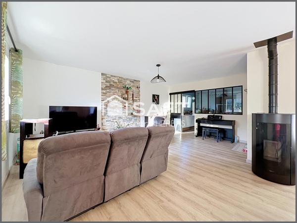 CESTAS – PROCHE BOURG – 4 CHAMBRES – PISCINE – FORT POTENTIEL