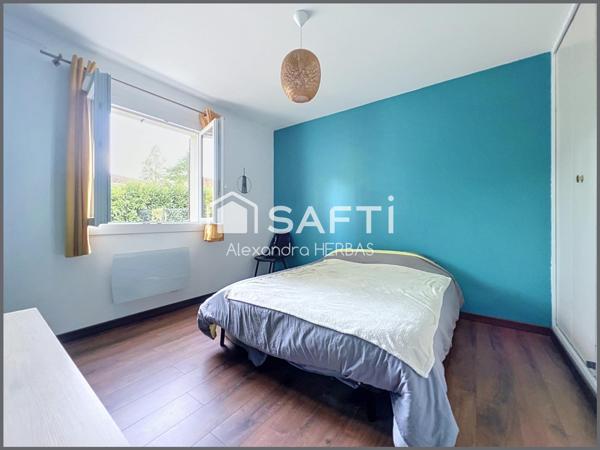 CESTAS – PROCHE BOURG – 4 CHAMBRES – PISCINE – FORT POTENTIEL