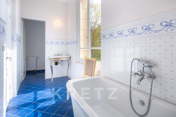 Château Napoléon III avec parc et piscine – À 20 min d’Amiens