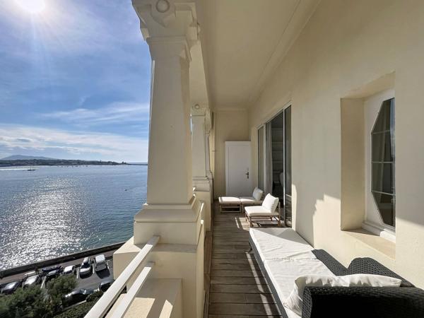 Vente Appartement de luxe Saint-Jean-de-Luz 7 Pièces 200 m²
