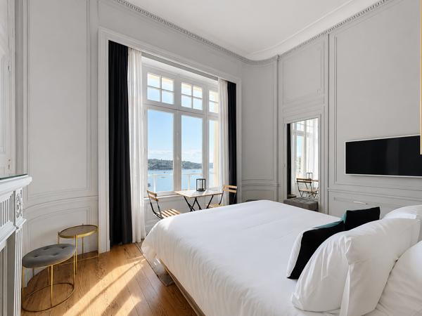 Vente Appartement de luxe Saint-Jean-de-Luz 7 Pièces 200 m²